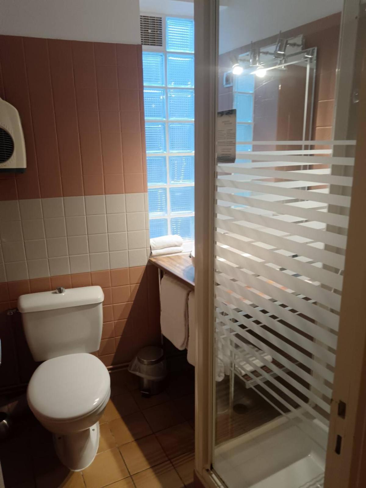 Le Declic Hotel Bayeux Luaran gambar